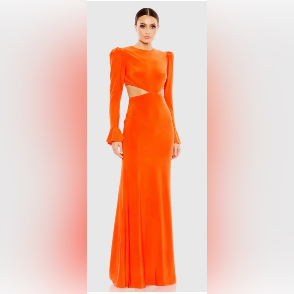 MAC DUGGAL
Orange Long Sleeve Puff Shoulder Cut Out Gown